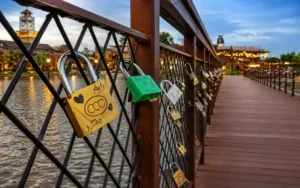 Love Lock Bridge Dubai